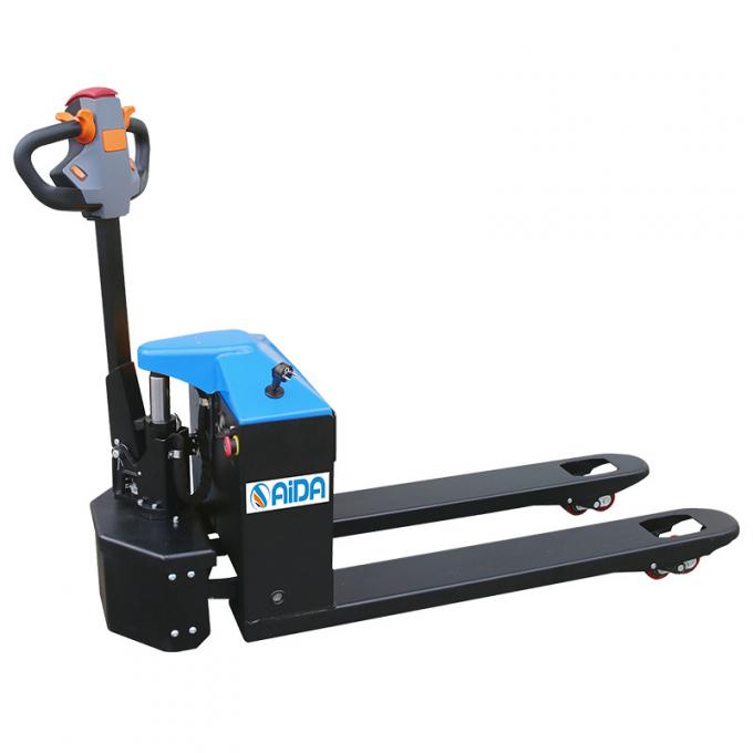 Xe nâng điện, xe cộ với pin. 0