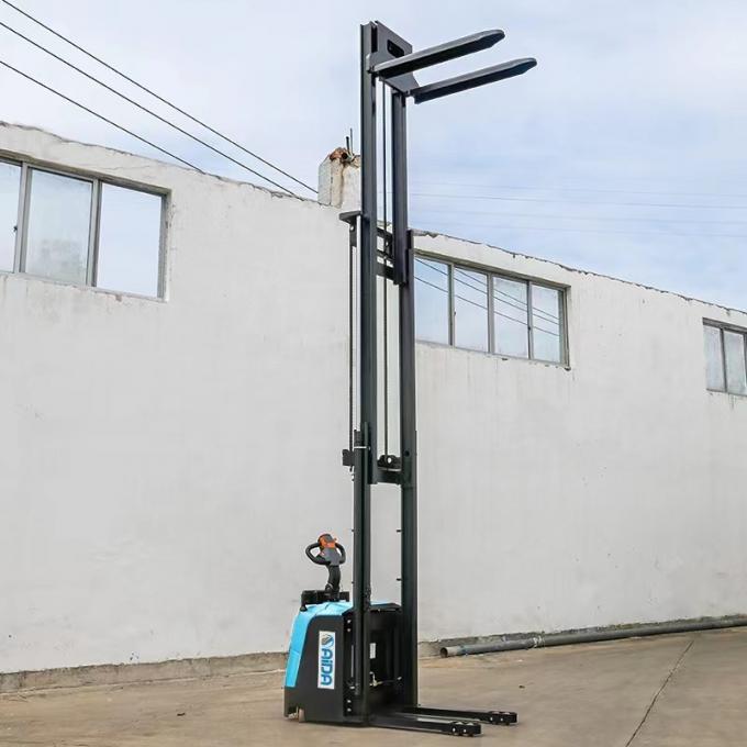 Walkie Electric Stacker forklift 3000mm Chiều cao đứng thẳng Địa điểm xe buồng điều chỉnh 3